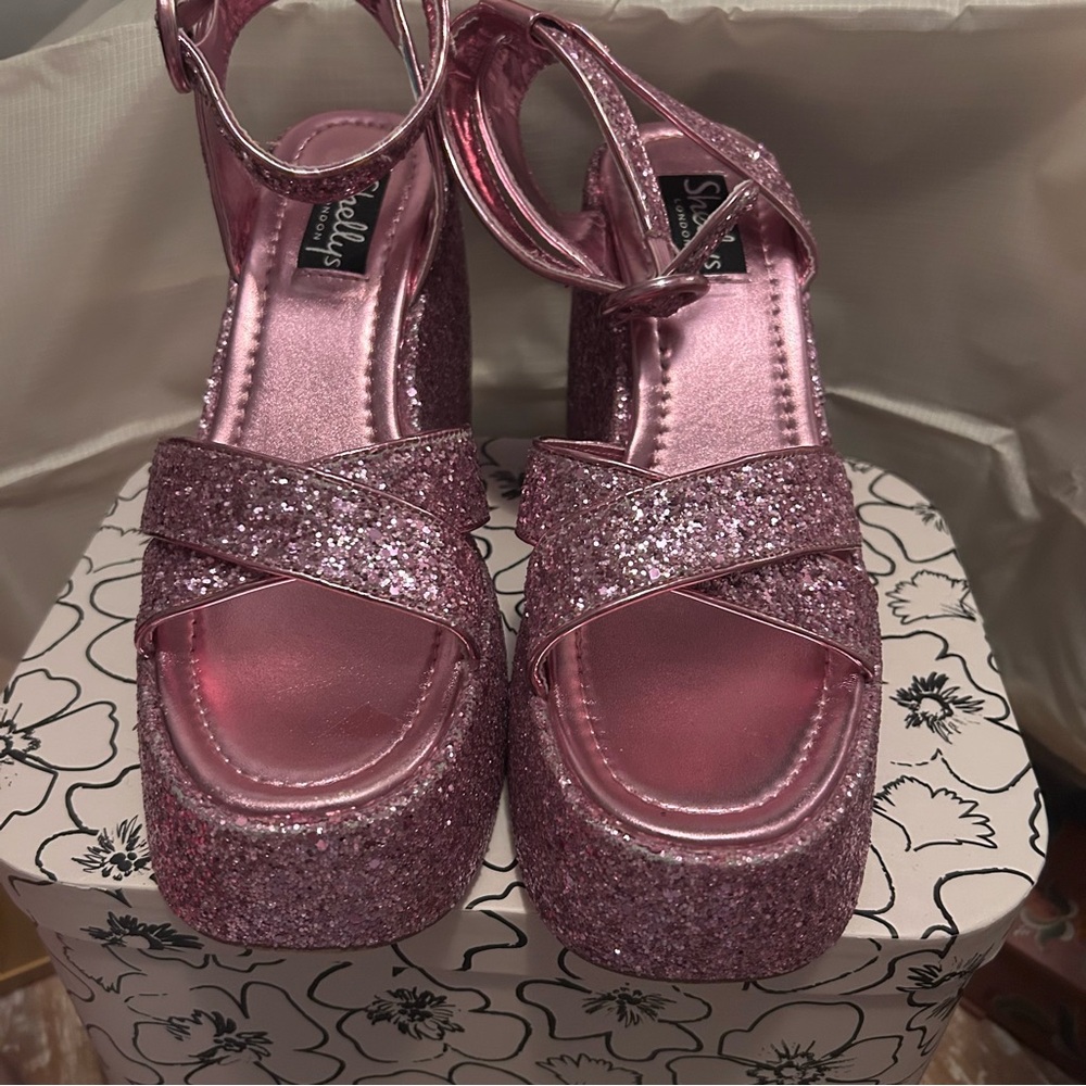 Shellys London Glittery Pink Platform Heels Dolls Kill Size 9